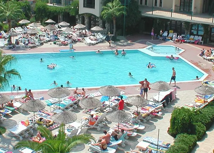 Club Turquoise Μαρμαρίς