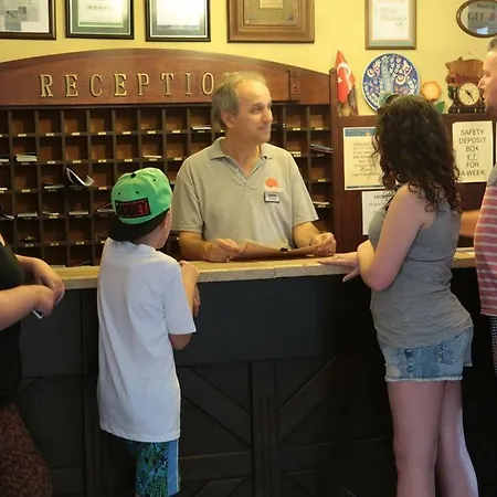 아파트호텔 Club Turquoise 4*