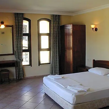 Club Turquoise شقة فندقية 4*